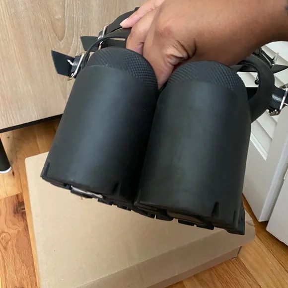 New Steve Madden Cosmic Black Lug Platform Sandal size 6 - Picture 13 of 15